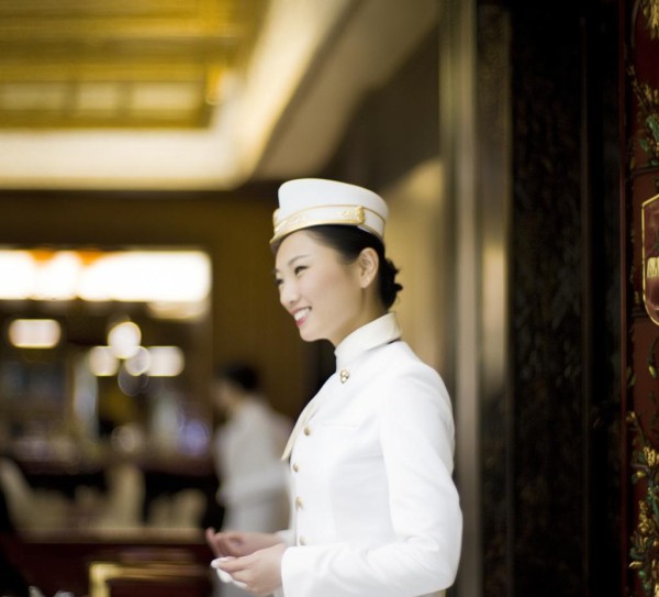 香格里拉酒店服务礼仪