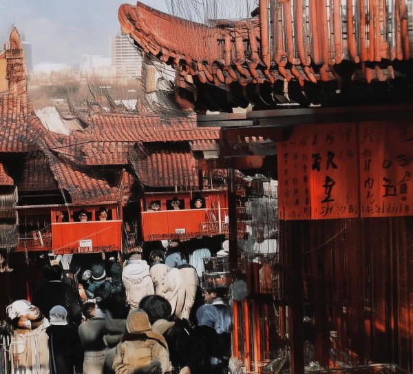 开启酒店服务礼仪的全新旅程,让每位客人感受到专业与贴心 开启酒店服务礼仪的全新旅程,让每位客人感受到专业与贴心